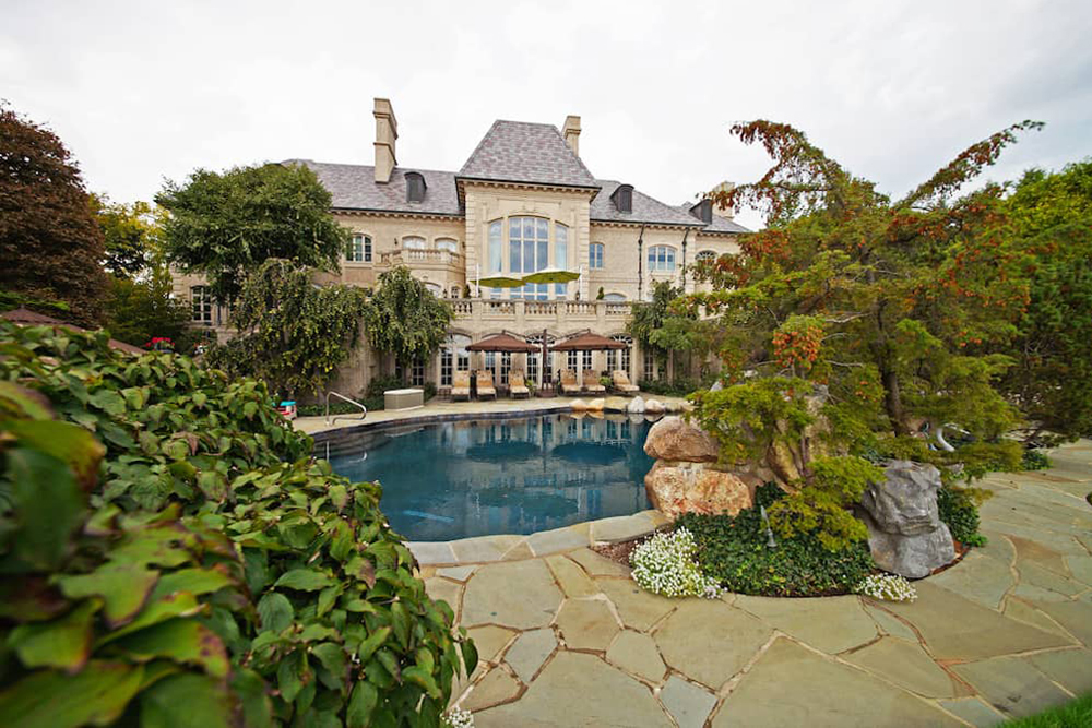 no extra fees for blue sky edits real estate phot